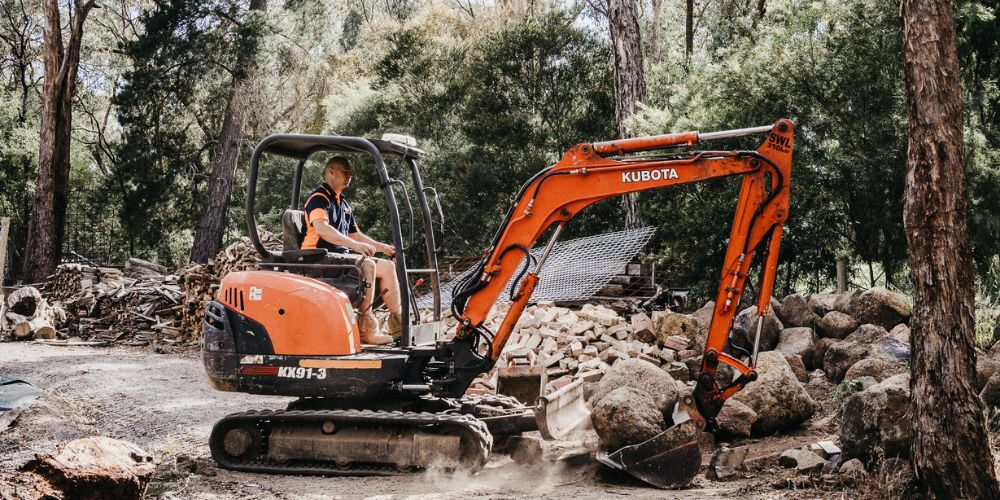 Staying safe with earthworks - Hammer Excavations
