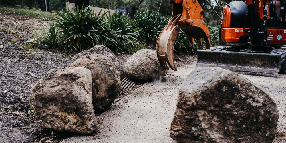 Large Boulder Retaining Wall - Hammer Excavations