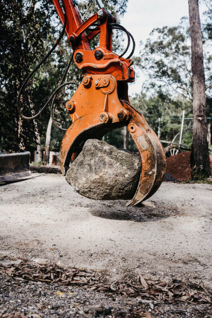 Rock grab excavation