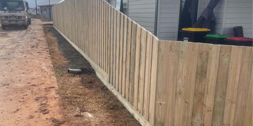 Fence installation Melbourne - Hammer Excavation